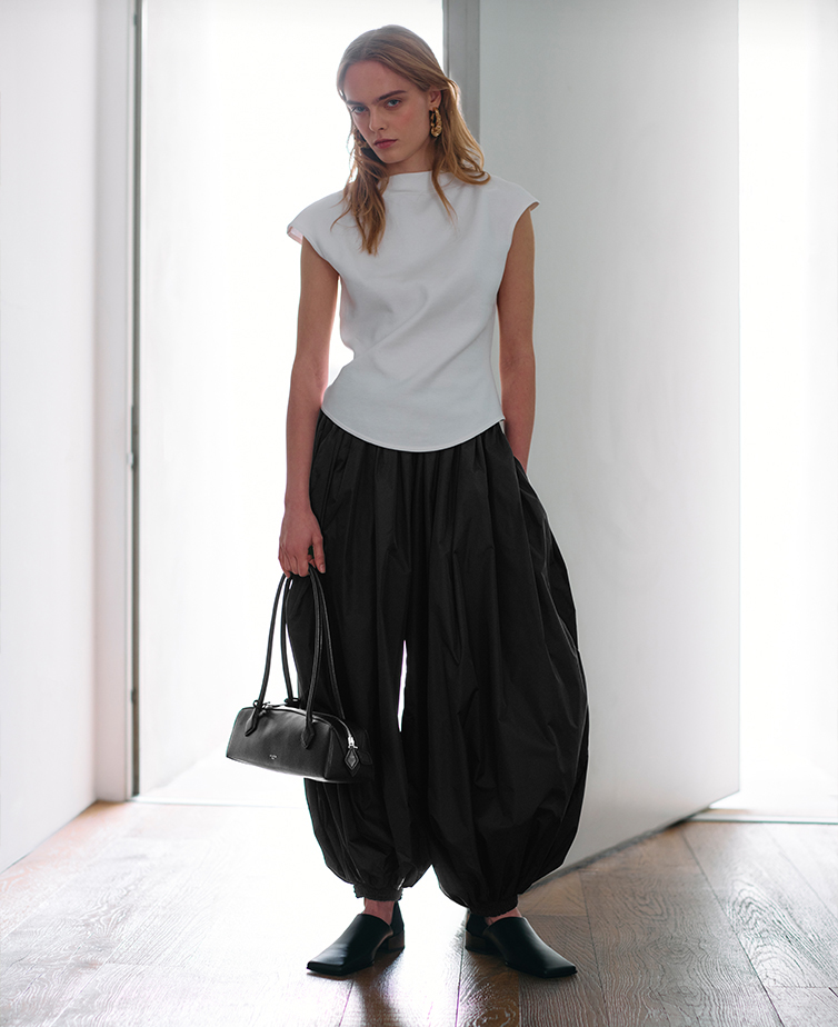 1778726985822-feature_alaïa.jpg
