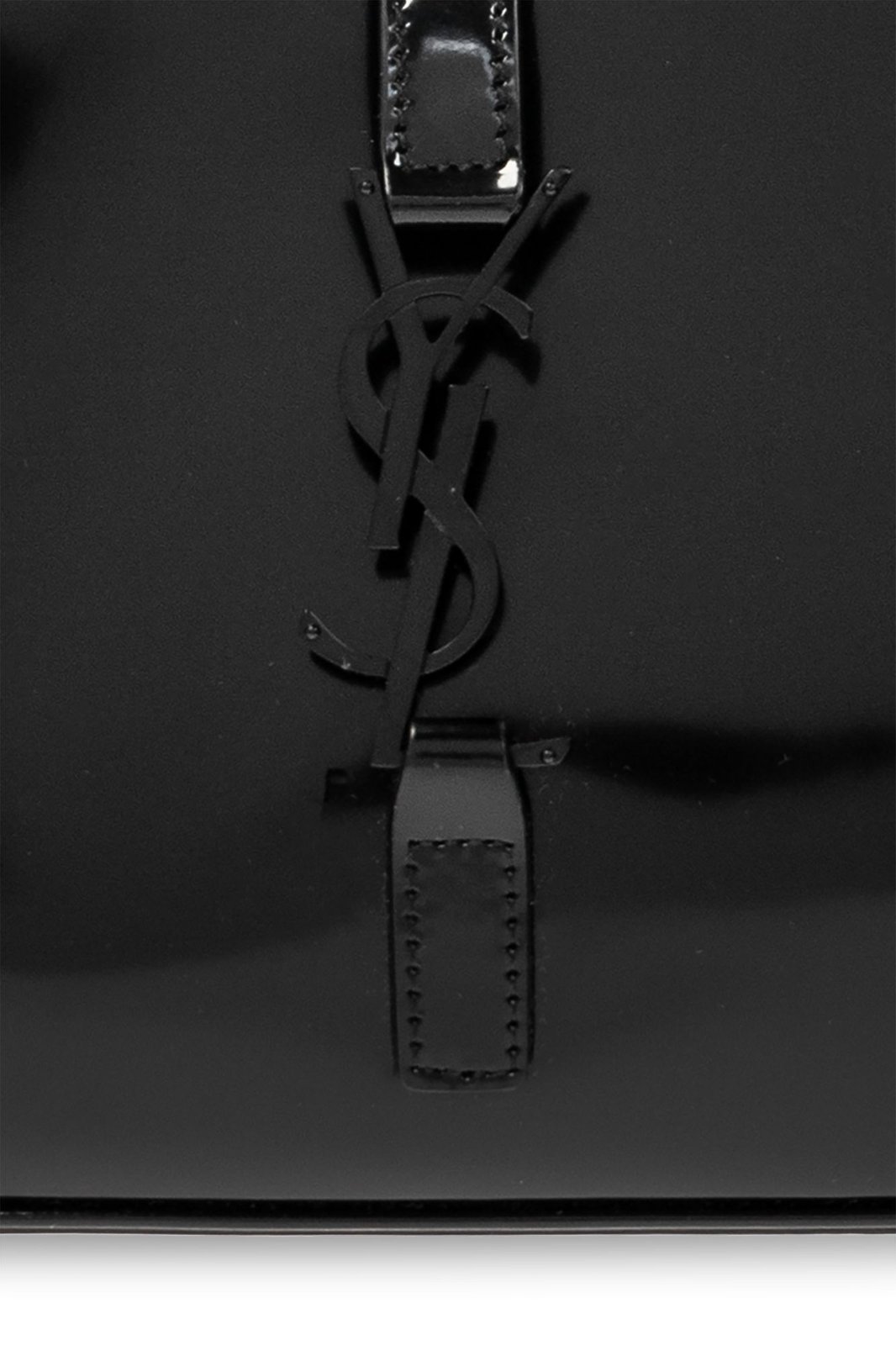 Saint Laurent Le 5 À 7 Logo Plaque Shoulder Bag