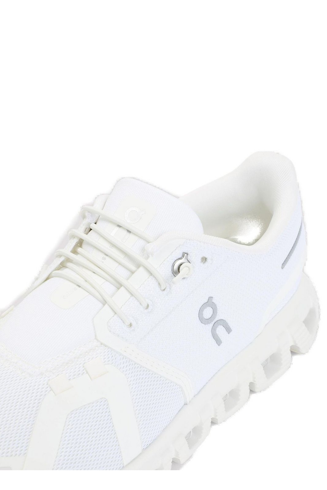 On Running W Cloud Lace-Up Sneakers
