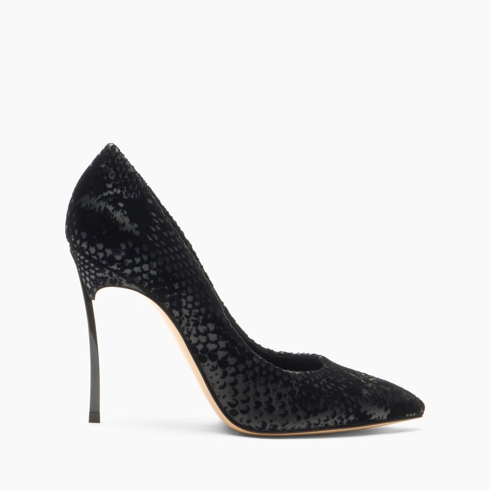 CASADEI 블레이드 키타나 펌프스