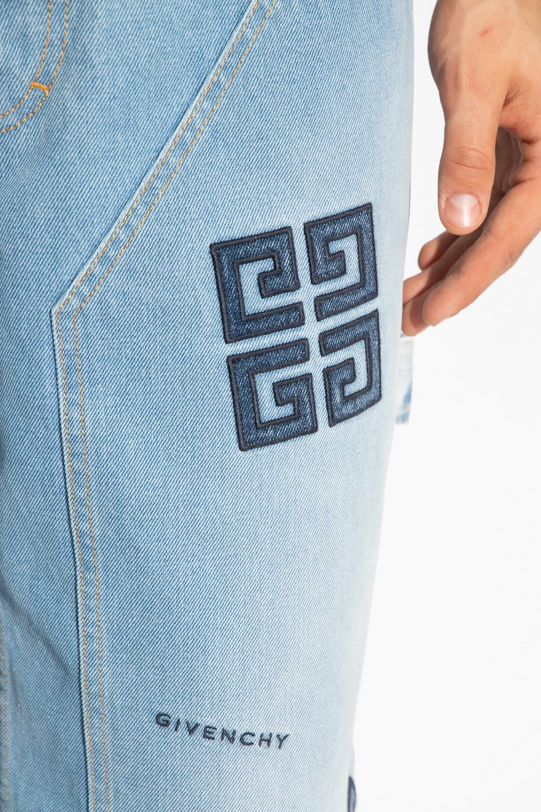 【GIVENCHY】23AW 4Gデニム フーディー Givenchy 4G Embroidered Loose-Fit Jeans – Cettire