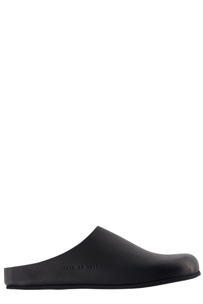 COMMON PROJECTS 슬립온 뮬