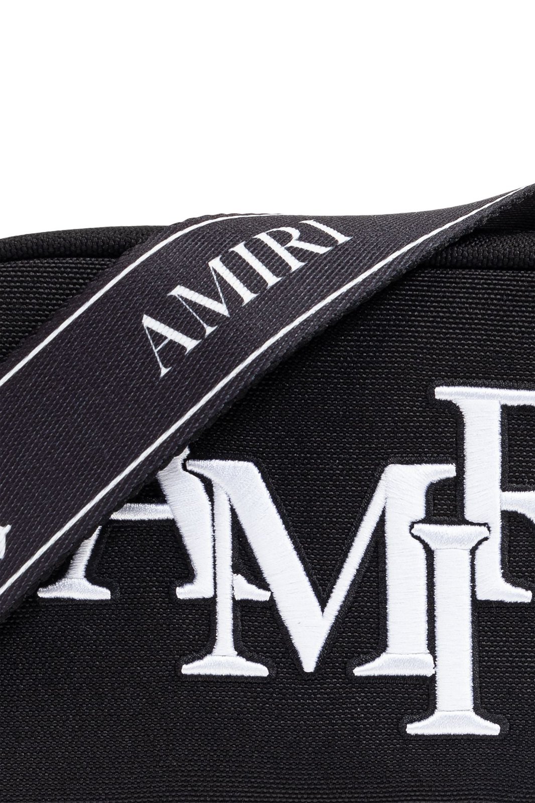 AMIRI★アミリ ロゴ刺繍 スタッズ メッセンジャーバッグ Black 関税送料込【AMIRI】アミリ ロゴ刺繍 ショルダーバッグ 人気