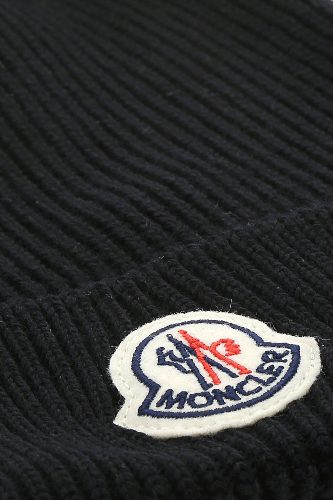 Moncler Logo Patch Knitted Beanie