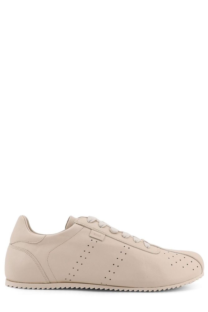 AMI Paris Low-Top Sneakers – Cettire