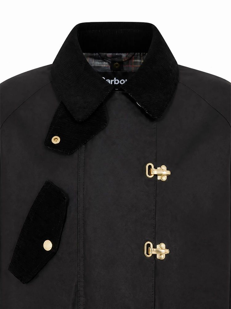 BARBOUR 토글 패스닝 코트