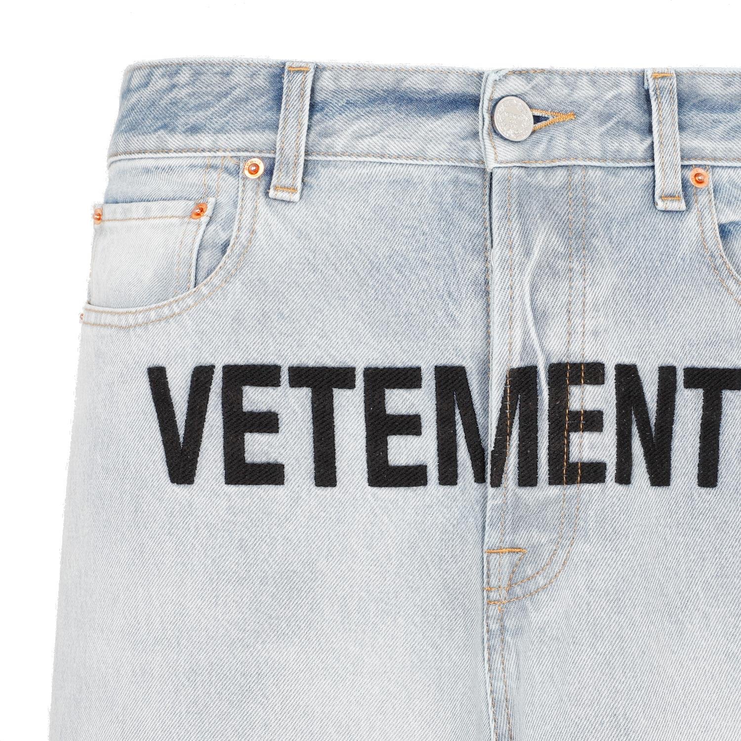 Vetements Front Logo Printed Baggy-Fit Jeans