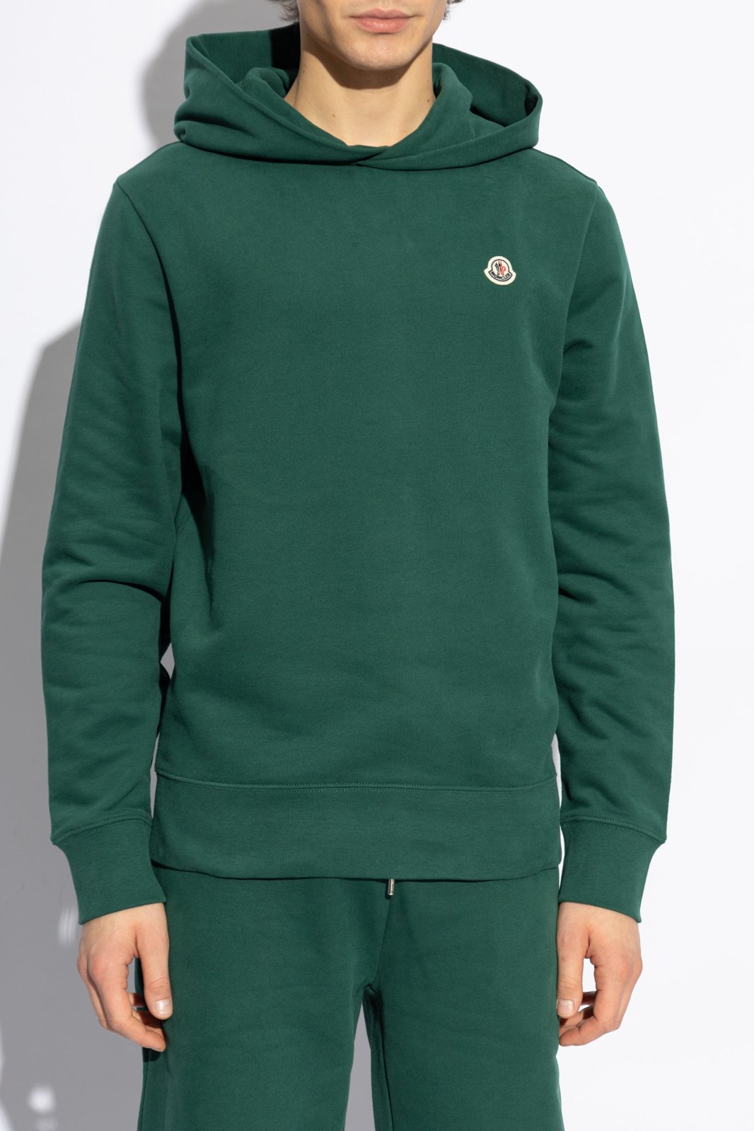 【関税/送料無料】MONCLER*Graphic Printed Long-Sleeved Hoodie 関税/送料無料】MONCLER*Graphic Printed Long-Sleeved Hoodie
