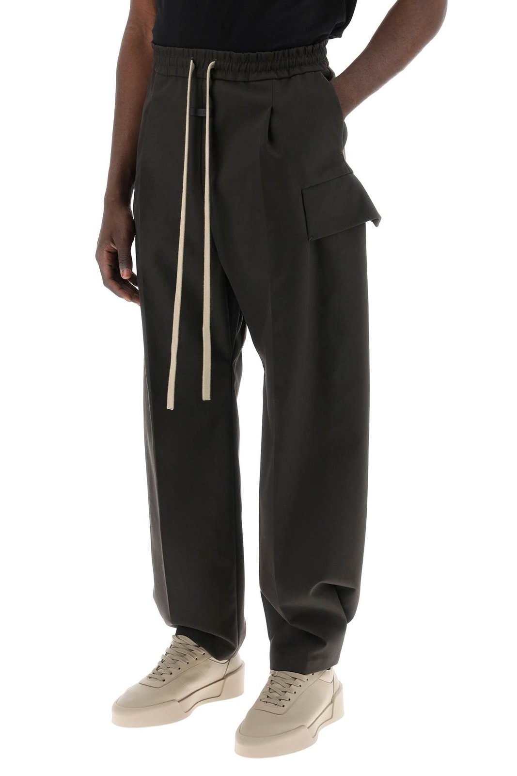 t-pablow着用fear of god カーゴパンツ