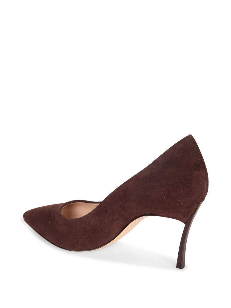 CASADEI 블레이드 포인티드 힐 펌프스
