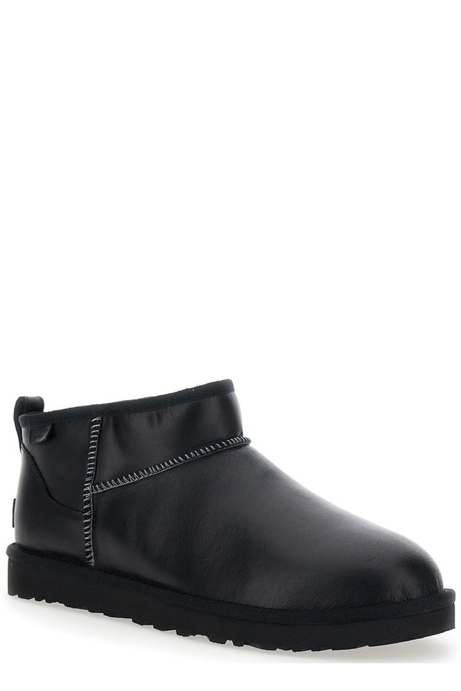 UGG Classic Ultra Mini LTHR Regen Boots – Cettire