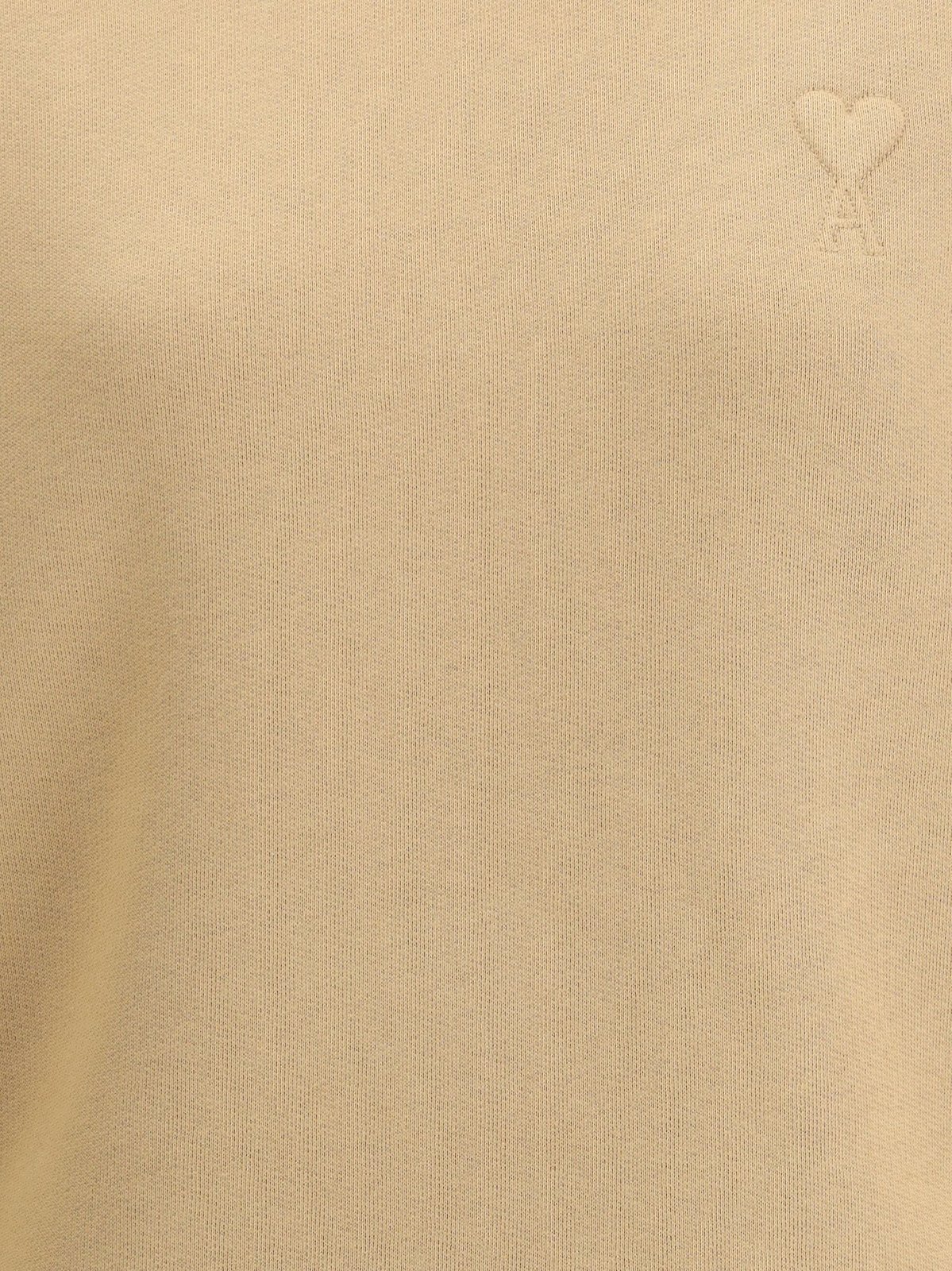 AMI Paris Ami De Coeur Logo Embossed Sweatshirt