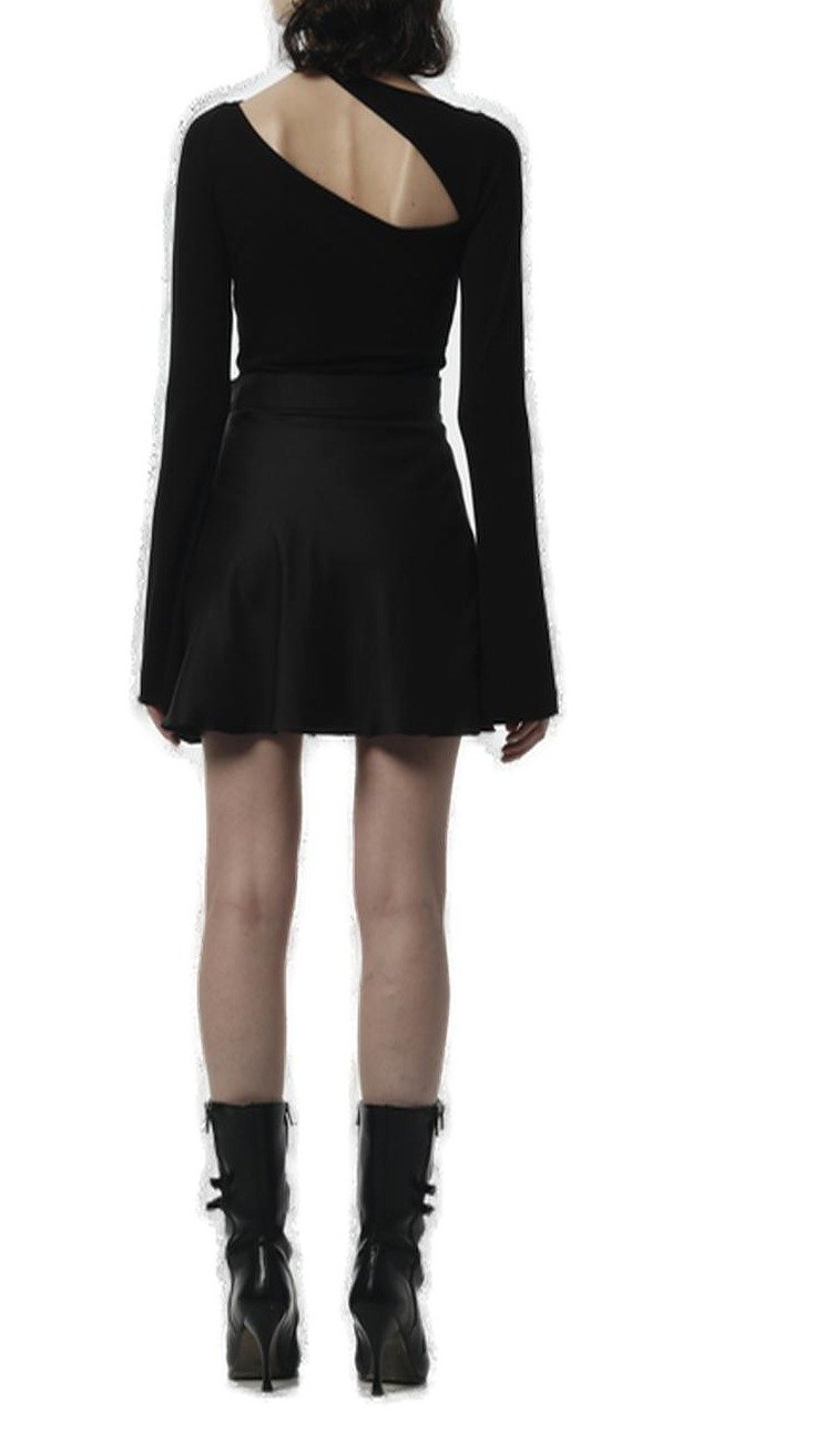 MANURI Sandy Cut Out Detailed Long Sleeved Blouse