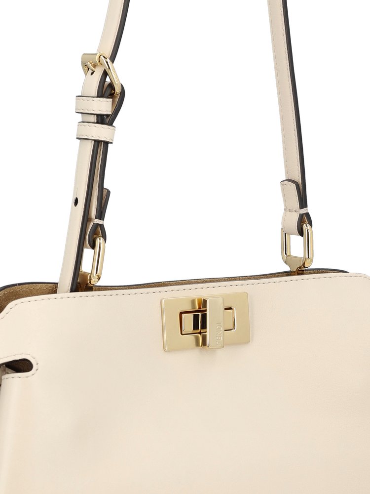 FENDI ピーカブー ツイストロック スモール ショルダーバッグ フェンディ ピーカブー ツイストロック スモール ショルダーバッグ