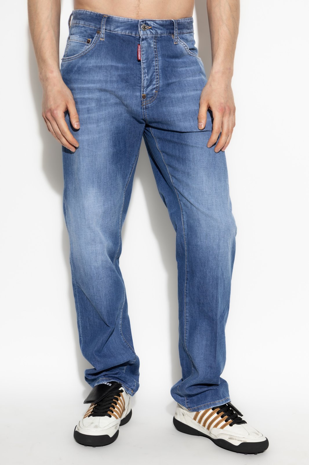 DSquared2 ディースク Summer Lovers 642 Medium Wash Jean S78LB0105S30341470G1.jpg?sw=