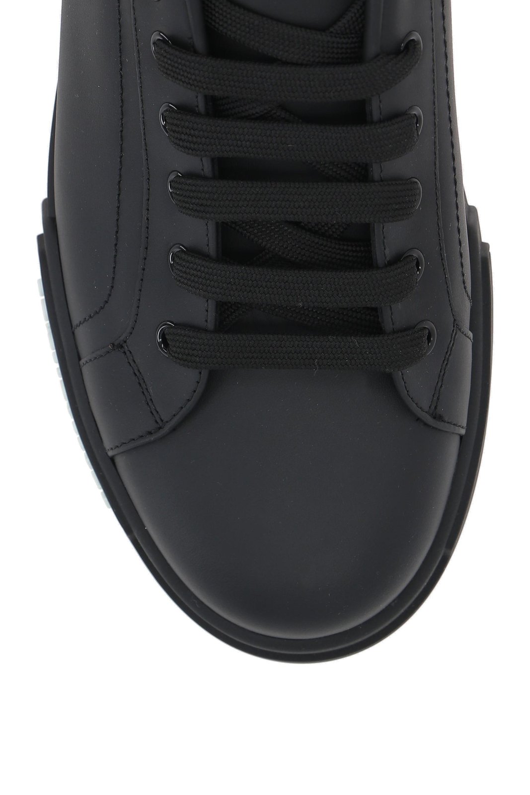 dolce and gabbana logo low top trainers