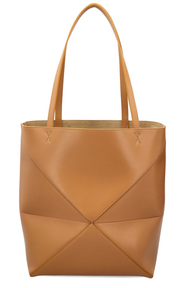 ◆LOEWE◆ パズル フォールド ミディアム ハンドルバッグ LOEWE が折りたためるパズルトートを発売 – ユニセックスで