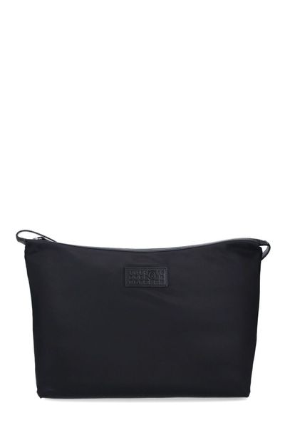 mm6-maison-margiela-logo-patch-zipped-messenger-bag-964502946