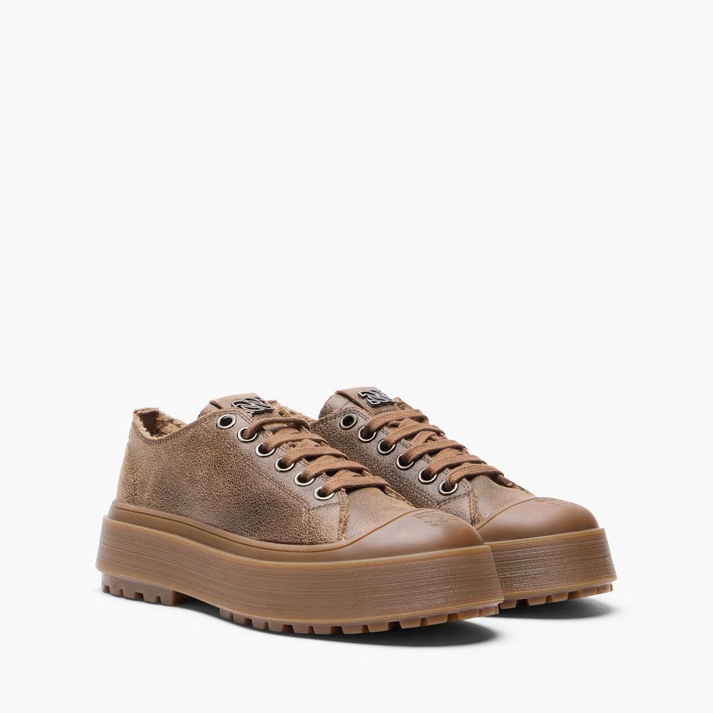 CASADEI 익스플로러 퍼 안감 스니커즈
