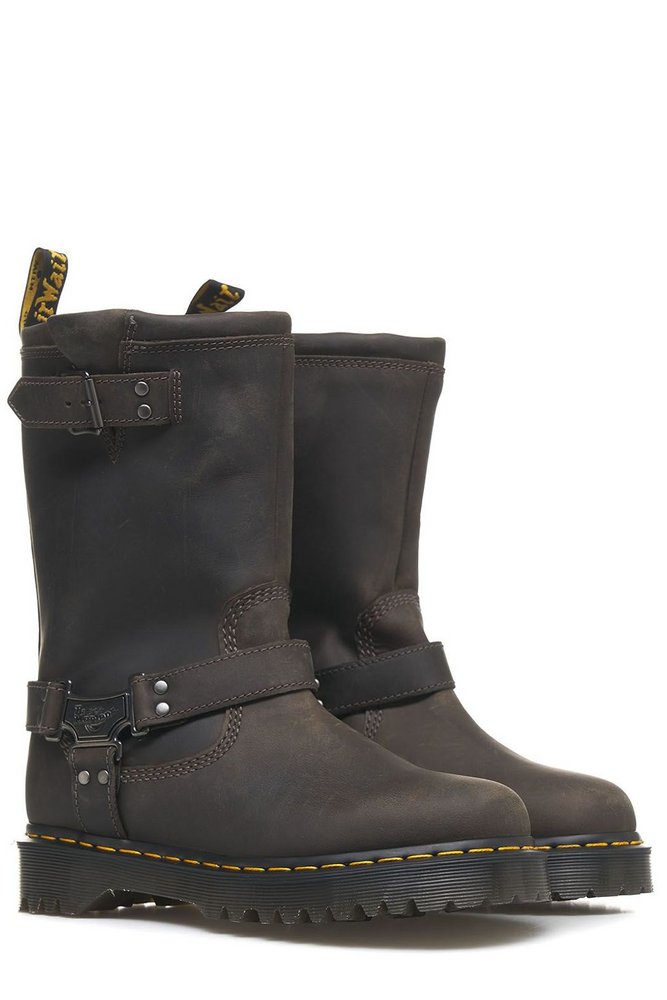 DR. MARTENS 아니스톤 하이 버클 디테일 부츠