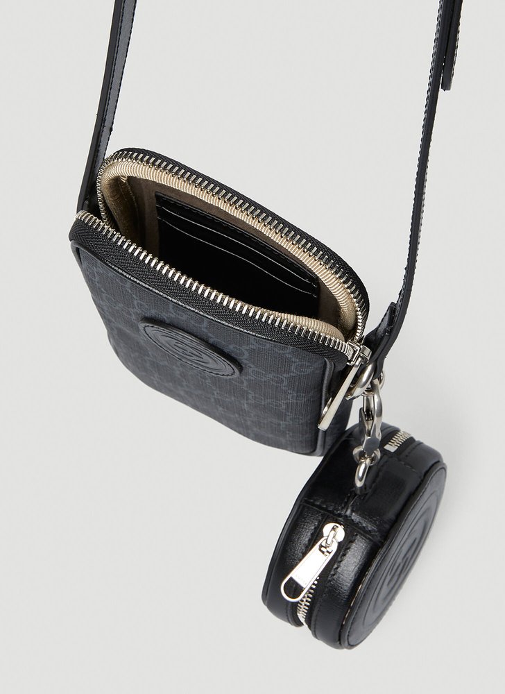 GUCCI ボディバッグ ショルダーバッグ ロゴパターン ロゴパターンの